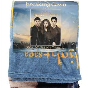 Twilight fleece blanket